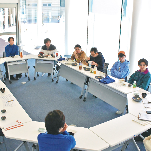 情報社会学科の授業の様子